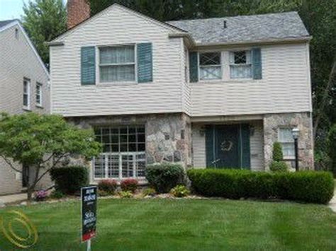 homes for sale in grosse pointe woods|zillow grosse pointe michigan.